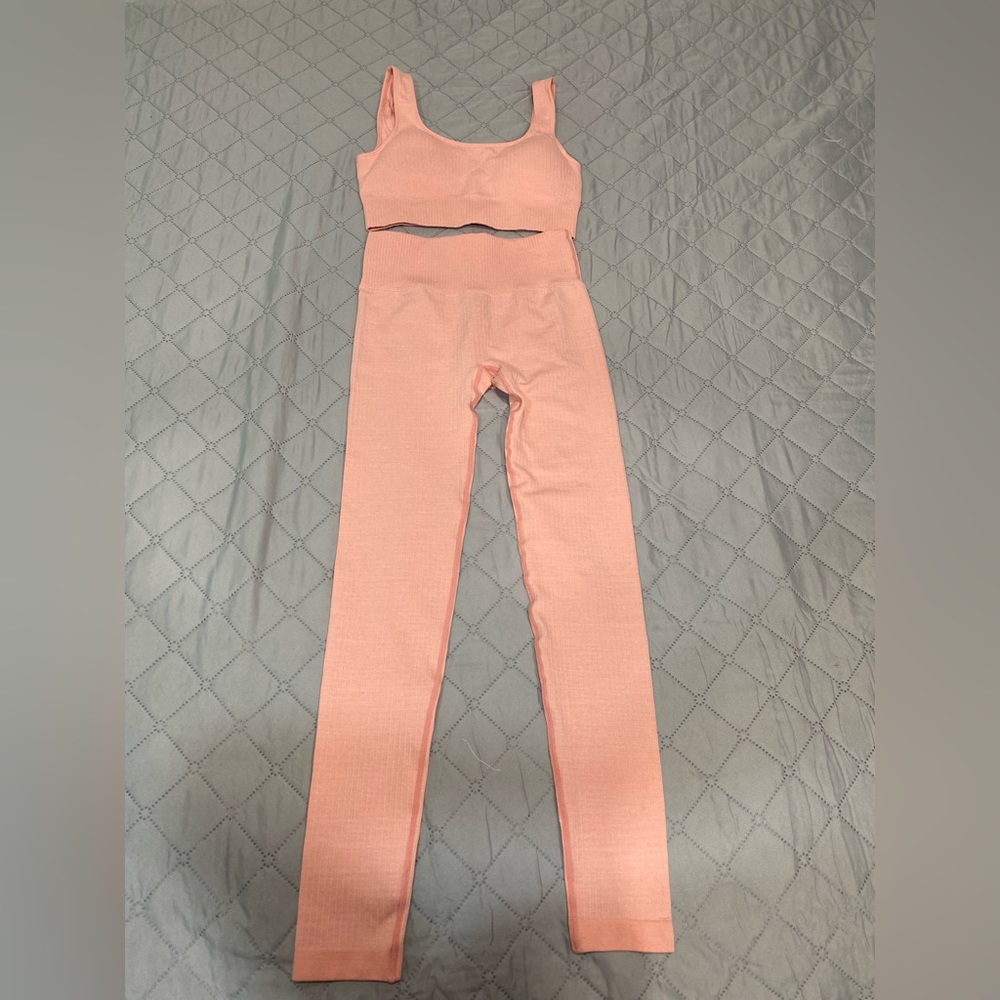 Workout Set . Never Worn